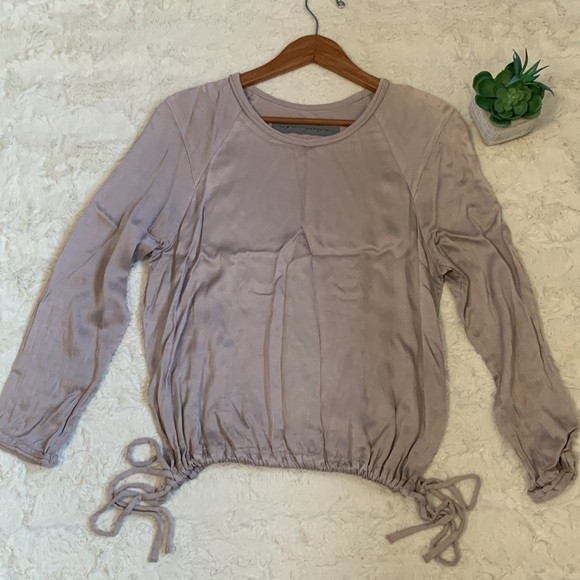 RAQUEL Allegra satin silver platinum gray drawstring sweatshirt blouse top - Picture 4 of 9